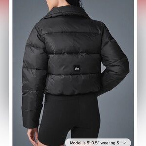 Alo Yoga Gold Rush Puffer